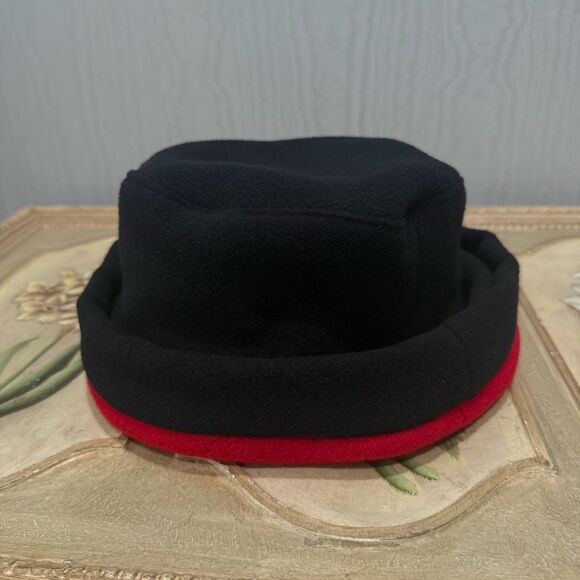 Peter James Wool Cashmere Blend Cloche Hat Black Red Trim - Picture 14 of 14